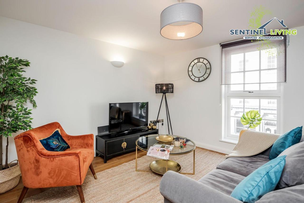 Appartement Windsor Flat 2 Bed By Sentinel Living With Free Wifi And Parking Extérieur photo