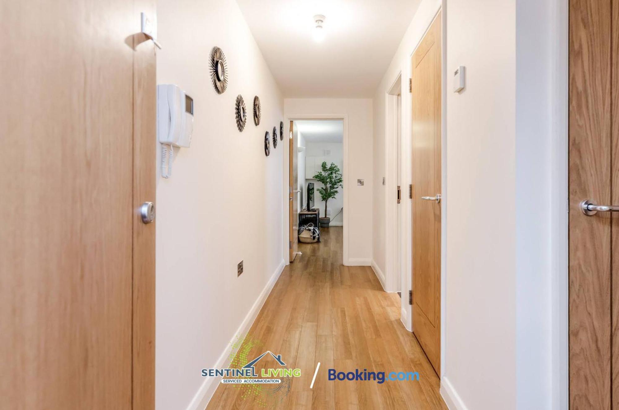 Appartement Windsor Flat 2 Bed By Sentinel Living With Free Wifi And Parking Extérieur photo