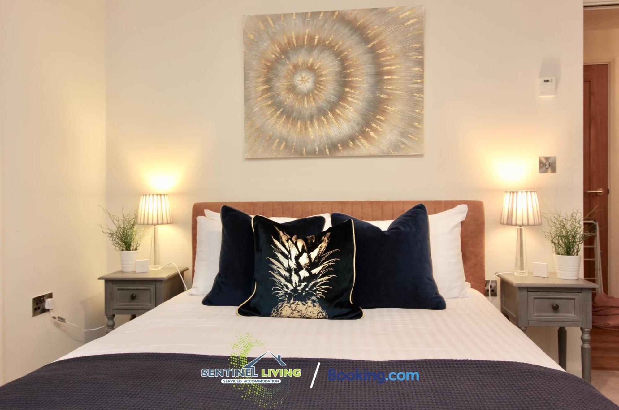 Appartement Windsor Flat 2 Bed By Sentinel Living With Free Wifi And Parking Extérieur photo