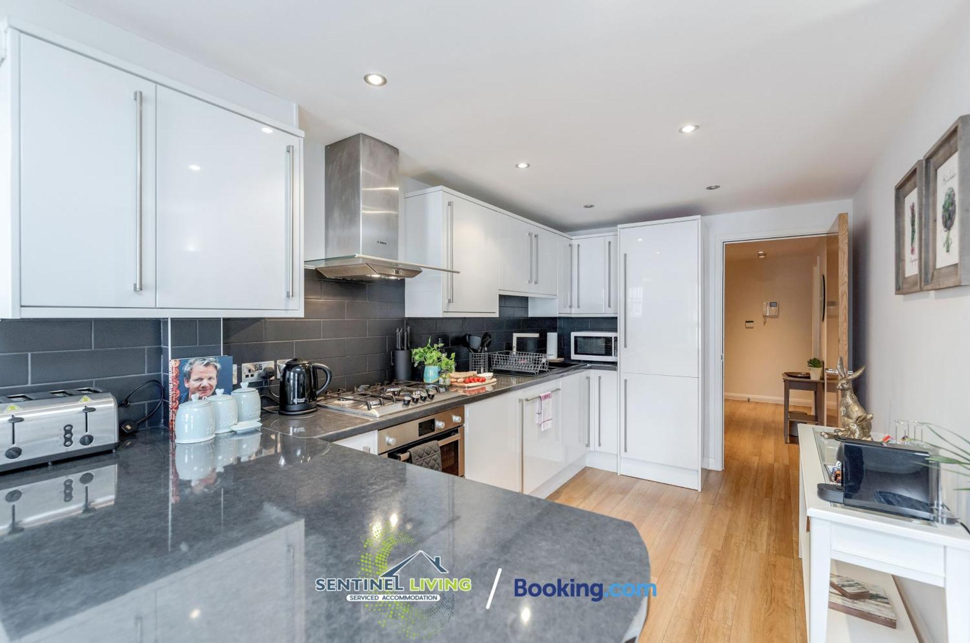 Appartement Windsor Flat 2 Bed By Sentinel Living With Free Wifi And Parking Extérieur photo